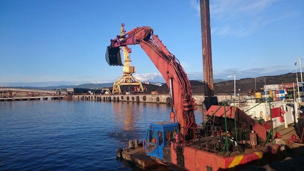 Установка системы контроля дноуглубления на плавэкскаватор Фарватер